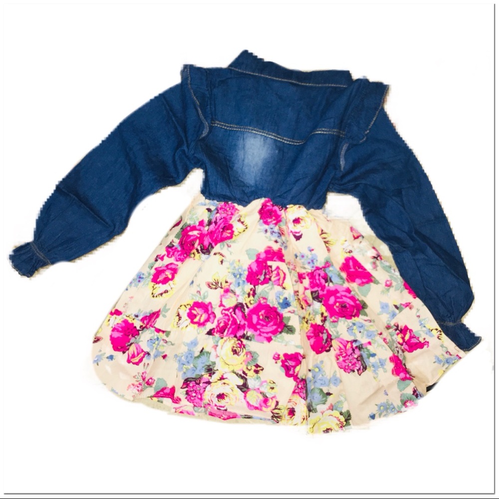 •LAST 1!•What in Carnation?! Country Floral Dress• - Picture 4 of 8